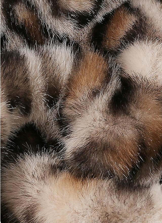 Fluffy Cheetah Car Steering Wheel Cover Luxurious Faux Fur Leopard Print Cute Wheel Protector Universal 15 Inch Fit for Vehicle, Car, Auto, SUV Winter Warm (Gray)