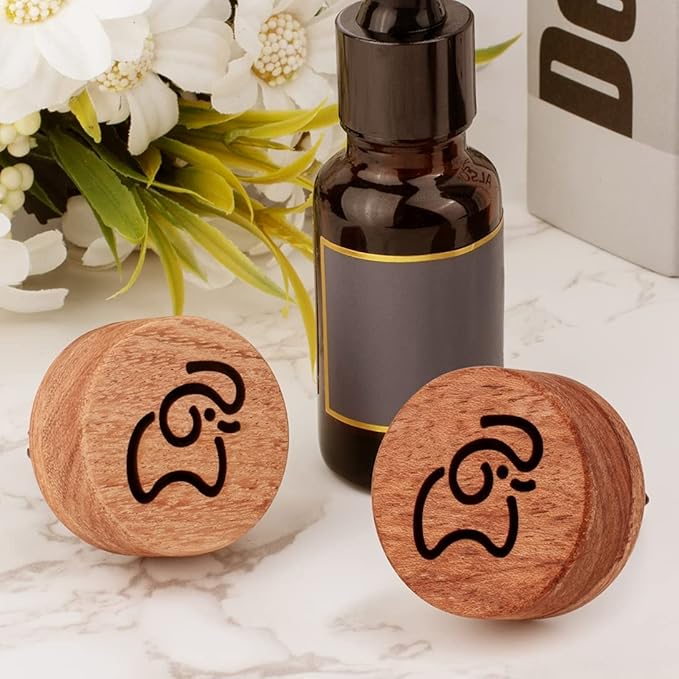 Essential Oil Car Diffuser, 2 PCS Elephant Calf Shaped Car Aromatherapy Wood Diffuser with Vent Clip