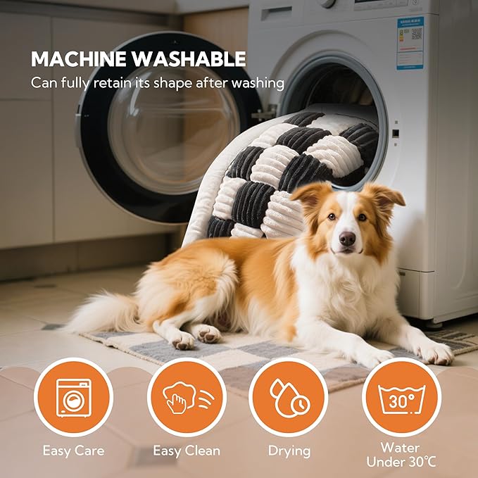 Soulbond Backseat Pet Bed Mat,Dog Bed for Car,Fuzzy Dog Seat Cover for Car Back Seat, Non-Slip Travel Pet Mat, Fit for Backseat Extenders and Seat Covers (White and Black)