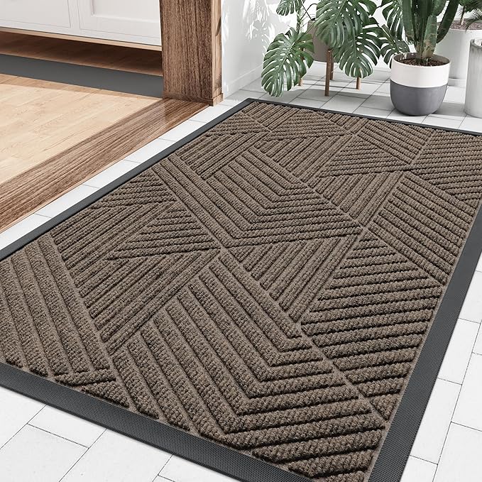 Smiry Front Door Mat Outside Entrance, Heavy Duty Sturdy Natural Rubber Doormat, Trap Dirt and Moisture, Easy Clean Low Profile Mats for Indoor Outdoor Entry, Irregular Triangle (36x24, Mixed Khaki)